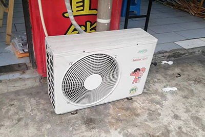 阿鲁科尔空调突然不制冷只吹自然风怎么办？